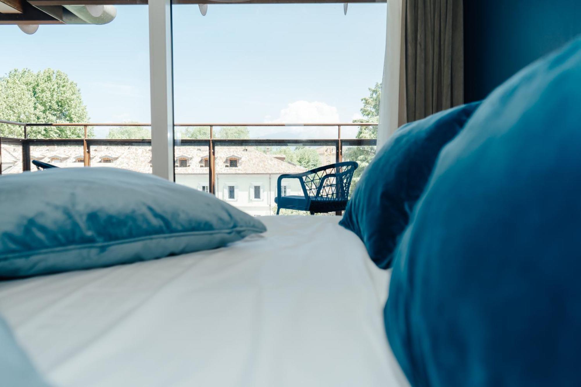 C House Rooms Lake Пескьера-дель-Гарда Экстерьер фото